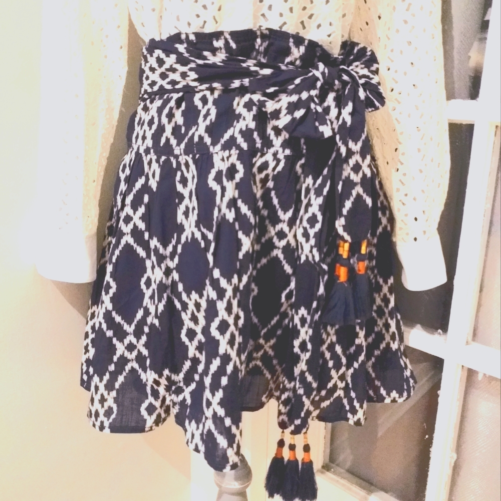 ANTHROPOLOGIE skirt